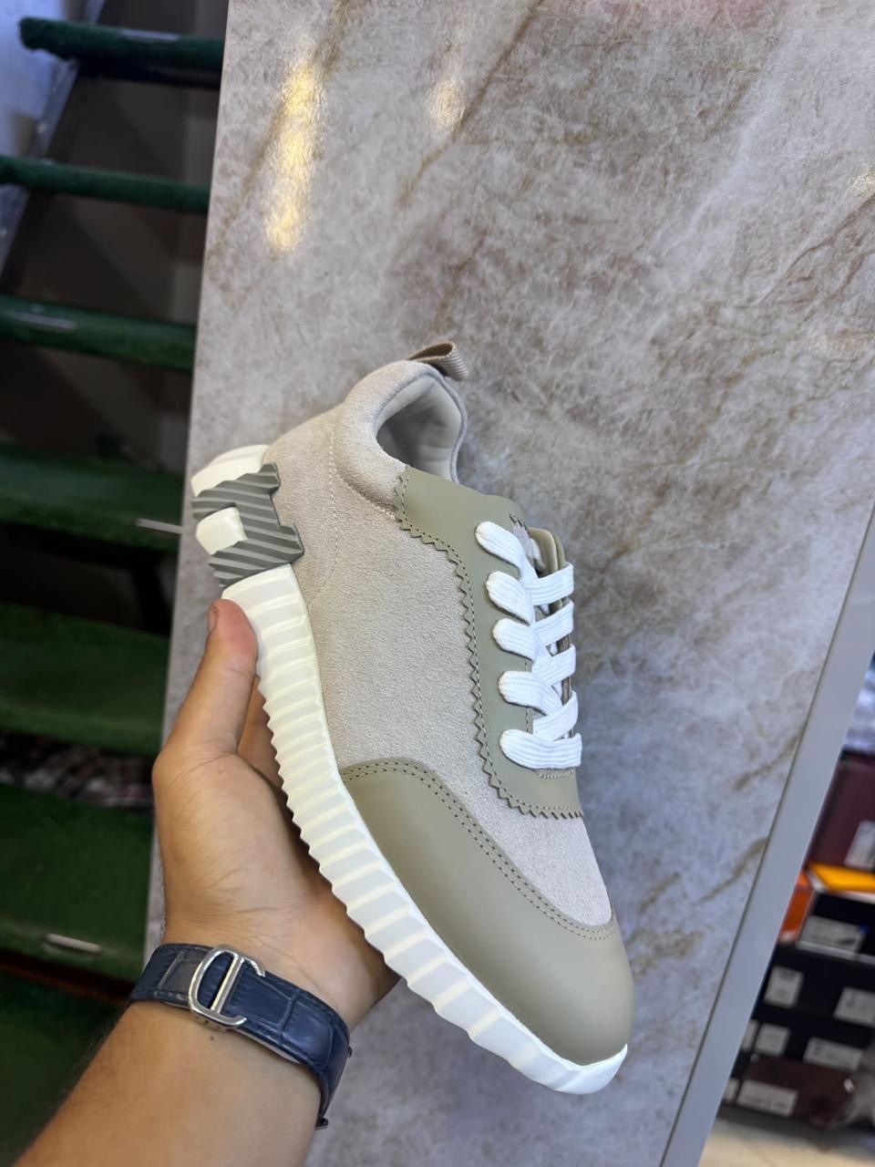 Sneakers crantées · Sauge & gris